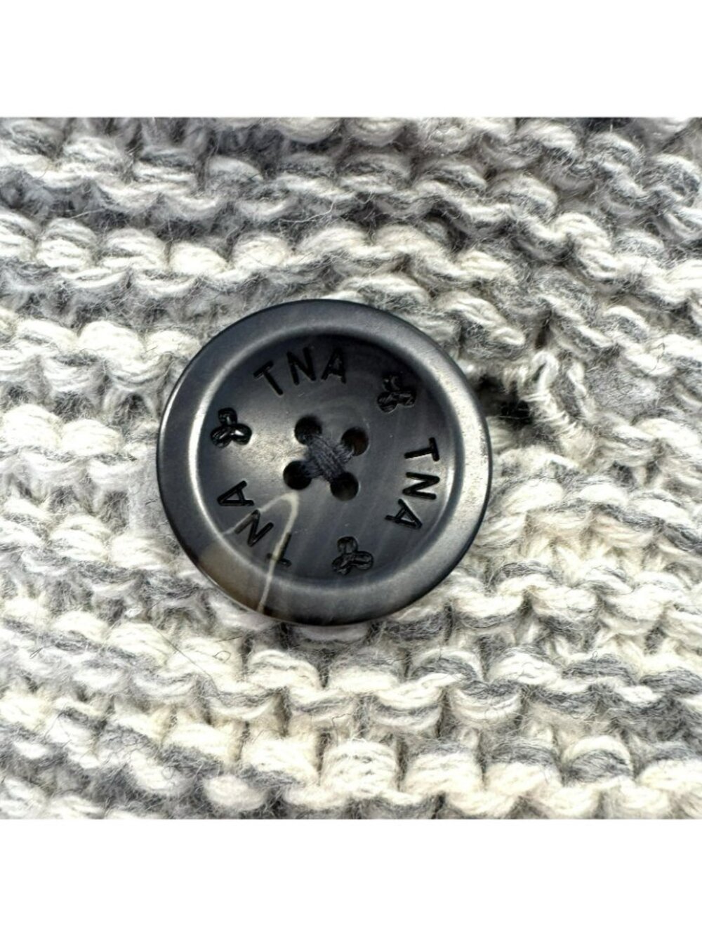 Aritzia TNA Sea To Sky Cardigan Sweater Womens Large Shawl Collar Button Front - Picture 3 of 4